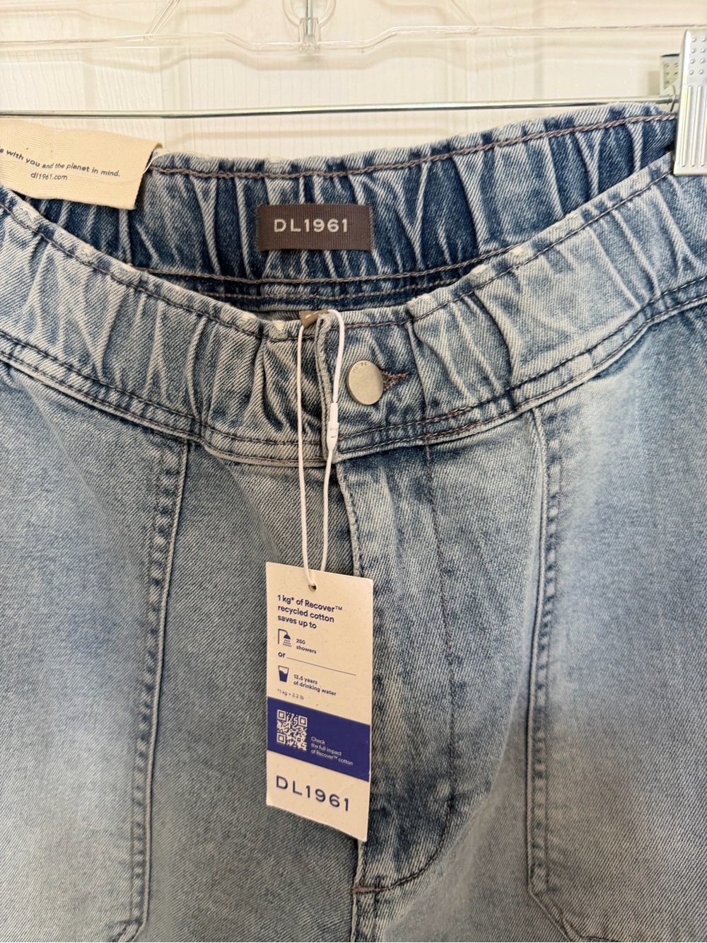 DL1961 Vintage Laura Super Light High Rise Jogger Jean 29 NWT - Picture 6 of 11